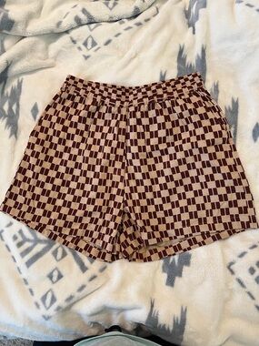 World of Crow Toto shorts Brown